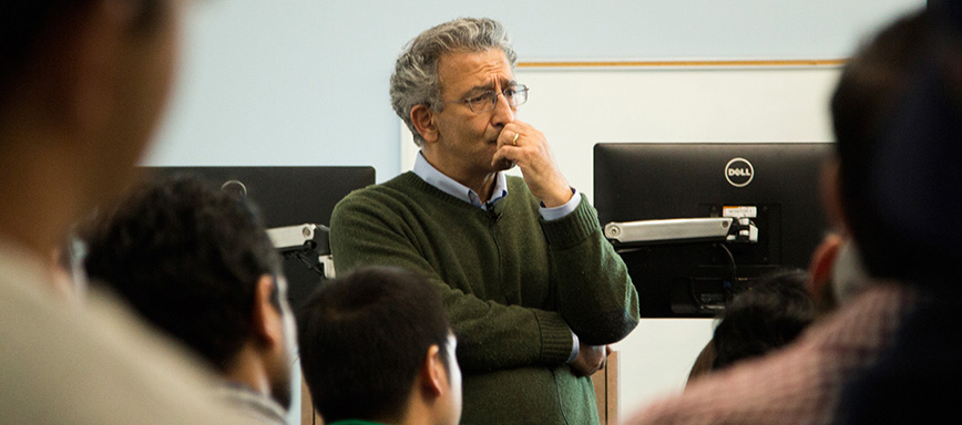 Nader Engheta conducts class in OSE Distinguished Lecture Series